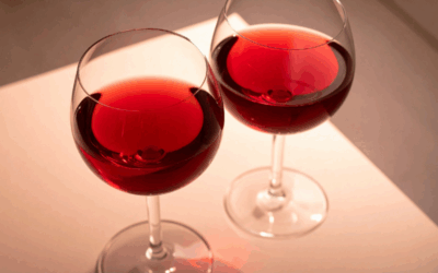 El envejecimiento en botella vs barrica: diferencias sensoriales clave